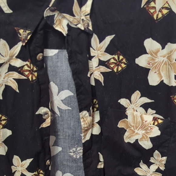 Men's Black Floral Dress Shirt - Picture 3 of 5